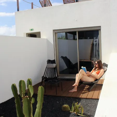 Hostel The Salty Surf & Yoga Ferrel (Leiria)